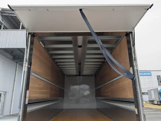 三菱 ファイター 2KG-FK65F(2WD)の写真17