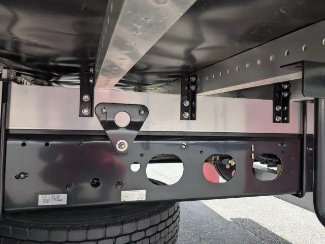 三菱 スーパーグレート 2KG-FK65F(2WD)の写真10