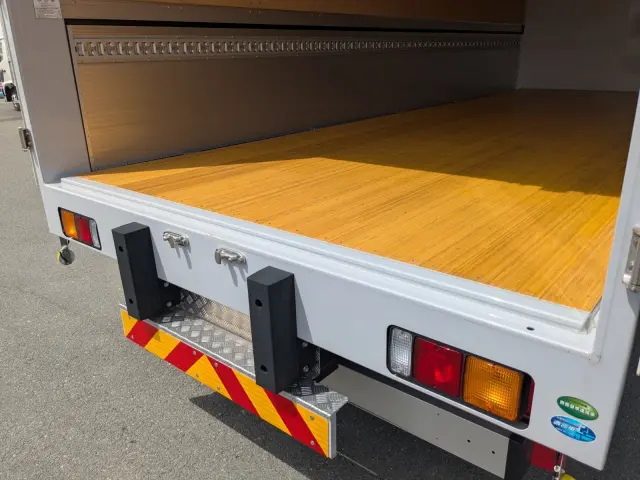 三菱 スーパーグレート 2KG-FK65F(2WD)の写真17