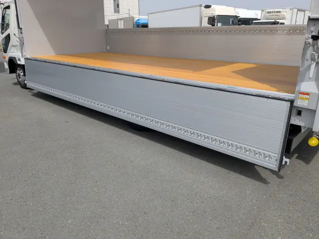 三菱 スーパーグレート 2KG-FK65F(2WD)の写真31