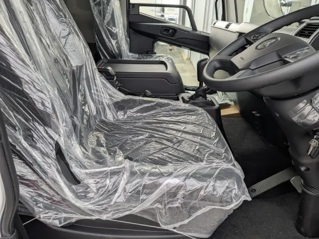 三菱 スーパーグレート 2KG-FK65F(2WD)の写真38