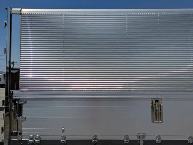 いすゞ ギガ 2PG-CYL77DA(6x2)の写真30