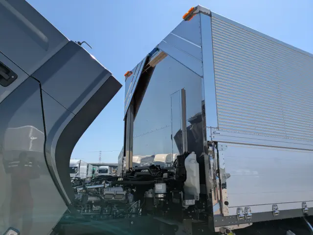 いすゞ ギガ 2PG-CYL77DA(6x2)の写真44