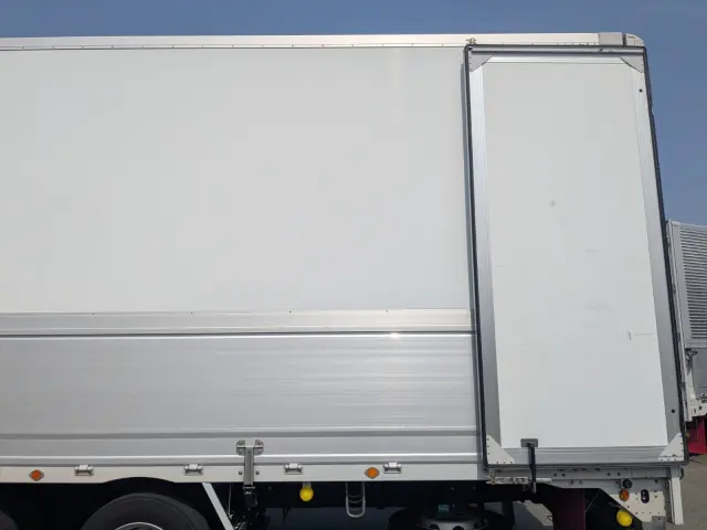 三菱 スーパーグレート 2PG-FS74HZ(8x4)の写真23