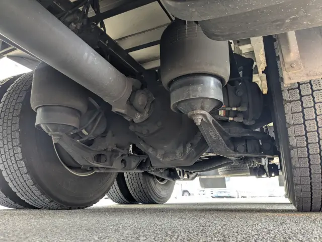 日野 プロフィア 2DG-FR1AHC(6x2)の写真12