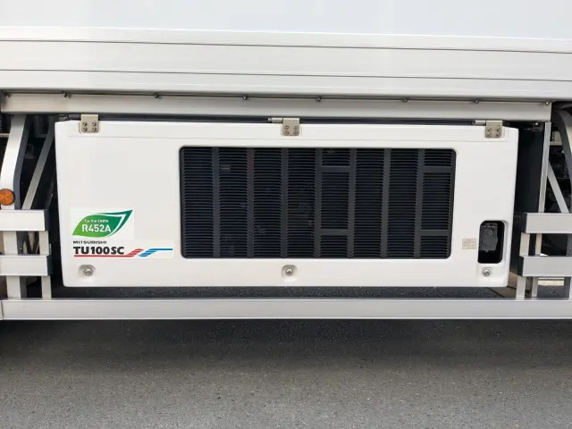 日野 プロフィア 2DG-FR1AHC(6x2)の写真34