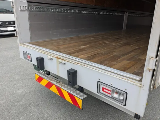 日野 プロフィア 2DG-FW1AHC(8x4)の写真18