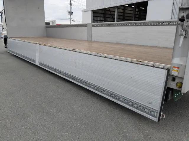 日野 プロフィア 2DG-FW1AHC(8x4)の写真32