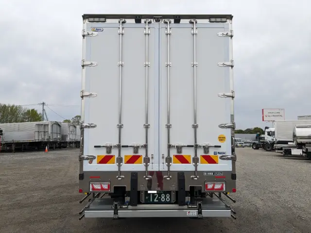 三菱 スーパーグレート 2PG-FS74HZ(8x4)の写真5