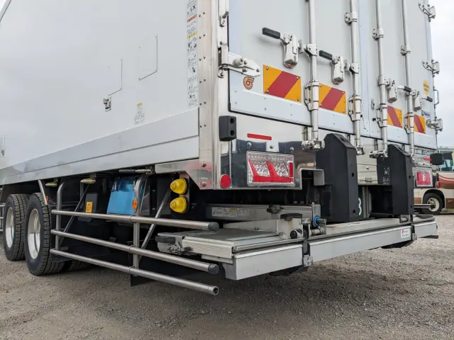 三菱 スーパーグレート 2PG-FS74HZ(8x4)の写真7