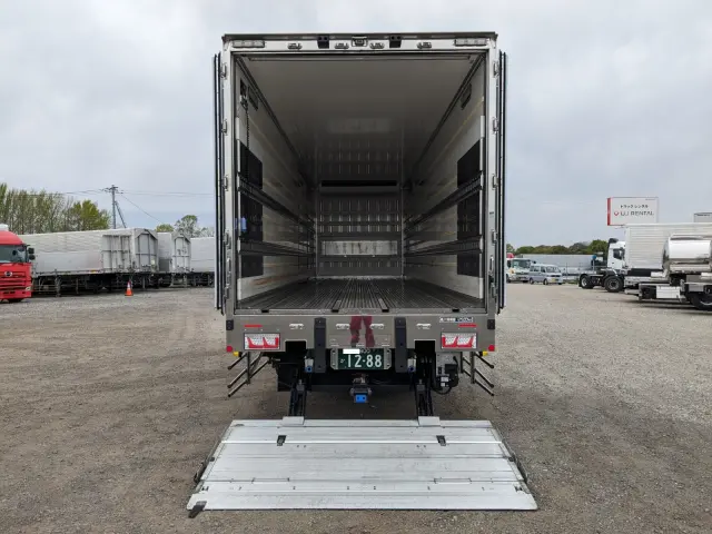 三菱 スーパーグレート 2PG-FS74HZ(8x4)の写真8