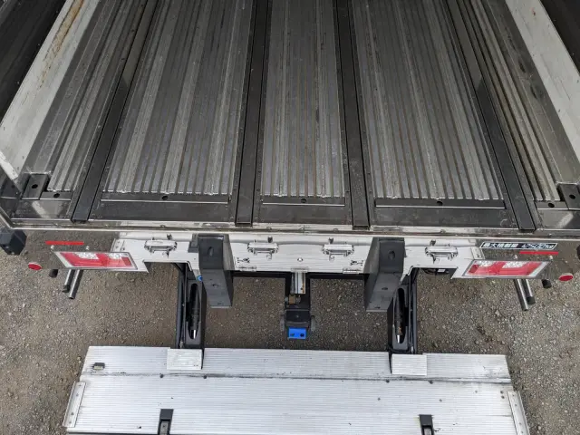 三菱 スーパーグレート 2PG-FS74HZ(8x4)の写真11