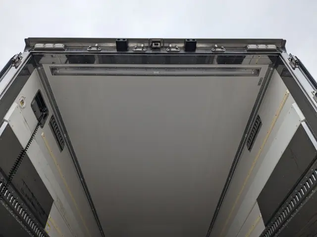 三菱 スーパーグレート 2PG-FS74HZ(8x4)の写真12