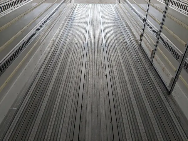 三菱 スーパーグレート 2PG-FS74HZ(8x4)の写真18