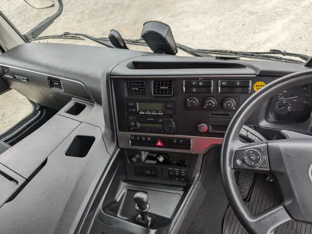 三菱 スーパーグレート 2PG-FS74HZ(8x4)の写真28