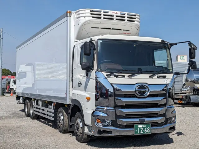 日野 プロフィア 2DG-FW1AHG(8x4)の写真2