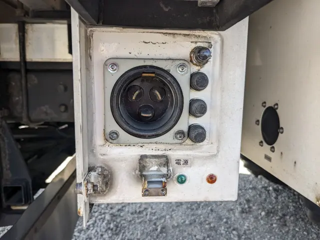 日野 プロフィア 2DG-FW1AHG(8x4)の写真34