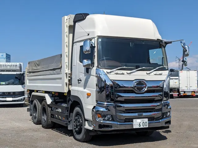 日野 プロフィア 2DG-FS1AGA(6x4)の写真2