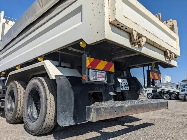 日野 プロフィア 2DG-FS1AGA(6x4)の写真7