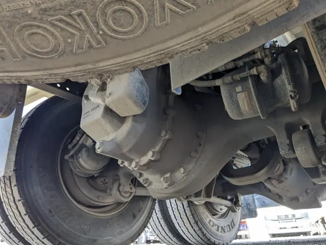 日野 プロフィア 2DG-FS1AGA(6x4)の写真18