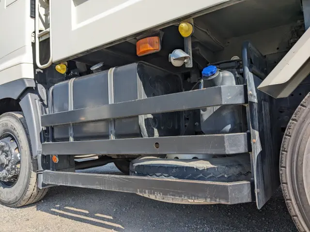 日野 プロフィア 2DG-FS1AGA(6x4)の写真20