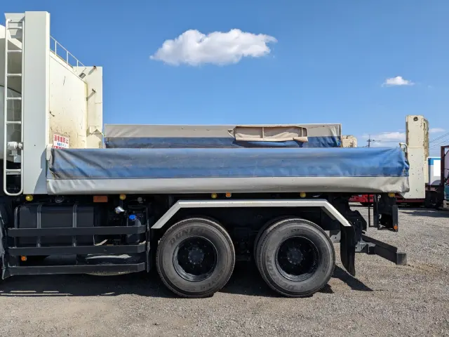 日野 プロフィア 2DG-FS1AGA(6x4)の写真21