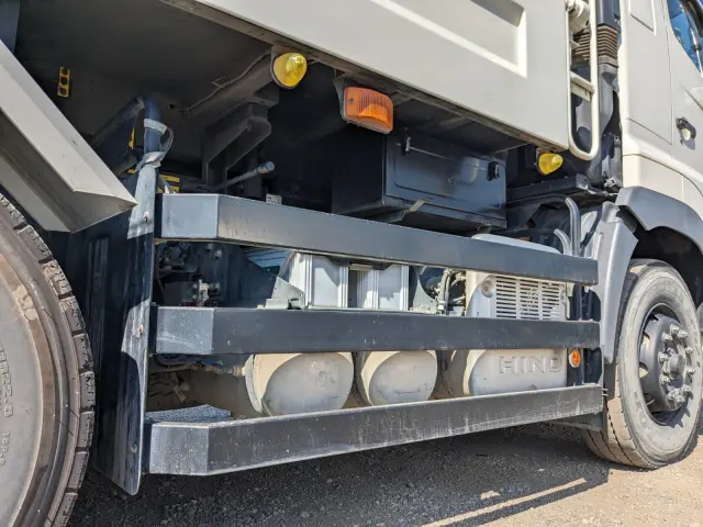 日野 プロフィア 2DG-FS1AGA(6x4)の写真23