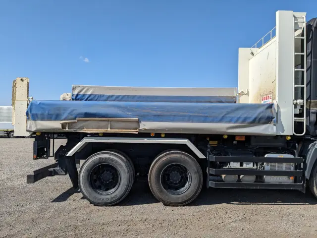 日野 プロフィア 2DG-FS1AGA(6x4)の写真24