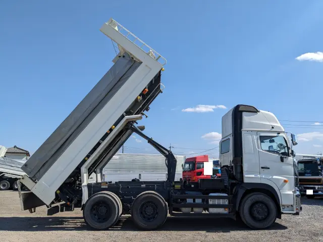 日野 プロフィア 2DG-FS1AGA(6x4)の写真30