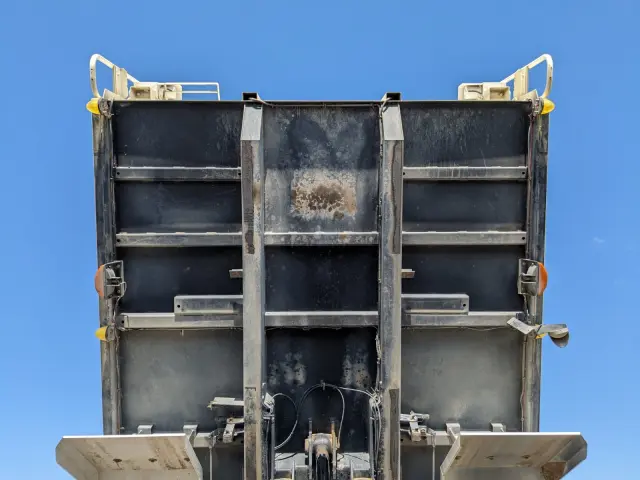 日野 プロフィア 2DG-FS1AGA(6x4)の写真36