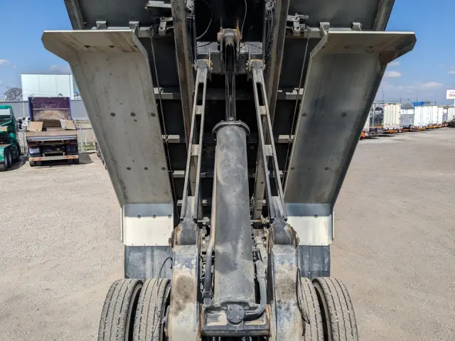 日野 プロフィア 2DG-FS1AGA(6x4)の写真37