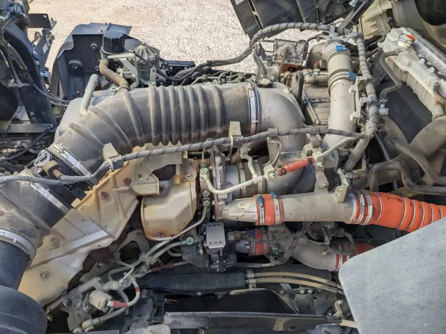 日野 プロフィア 2DG-FS1AGA(6x4)の写真49