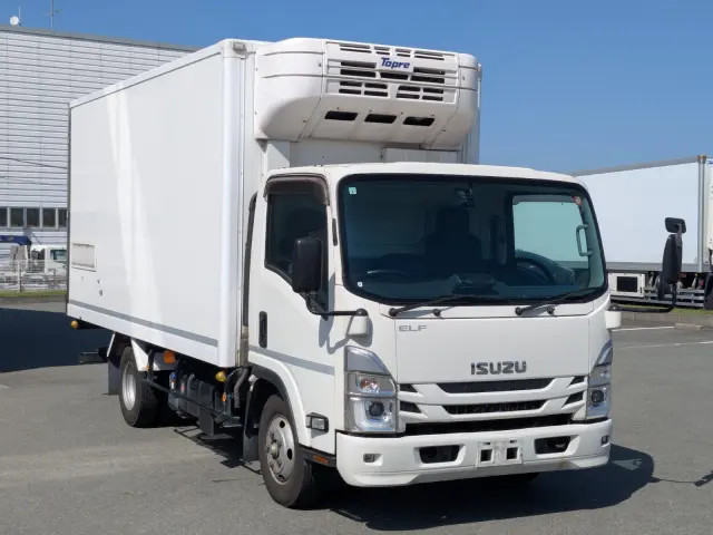 いすゞ エルフ 2RG-NPR88AN(2WD)の写真2