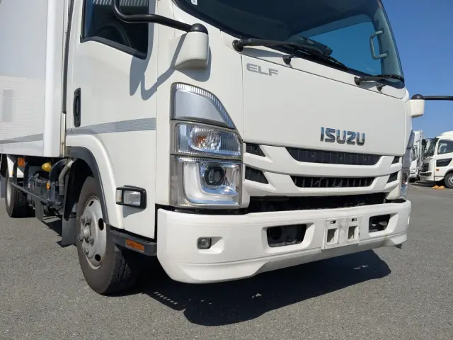 いすゞ エルフ 2RG-NPR88AN(2WD)の写真25