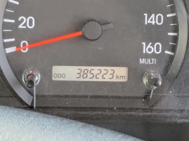 いすゞ エルフ 2RG-NPR88AN(2WD)の写真36