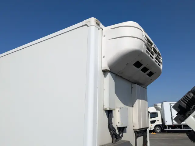 いすゞ エルフ 2RG-NPR88AN(2WD)の写真41