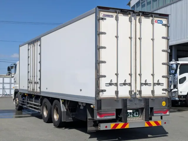 日野 プロフィア 2DG-FS1AHG(6x4)の写真3