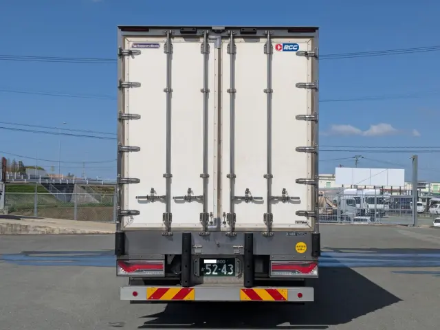 日野 プロフィア 2DG-FS1AHG(6x4)の写真7