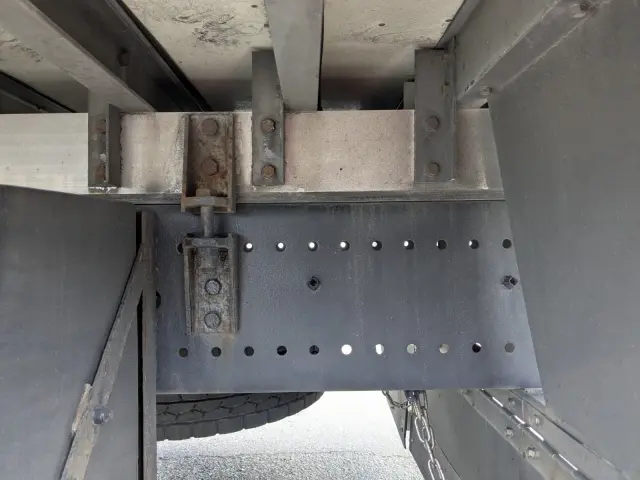 日野 プロフィア 2DG-FS1AHG(6x4)の写真10