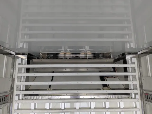 日野 プロフィア 2DG-FS1AHG(6x4)の写真24