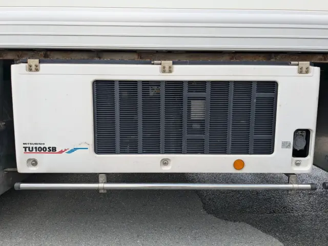 日野 プロフィア 2DG-FS1AHG(6x4)の写真34