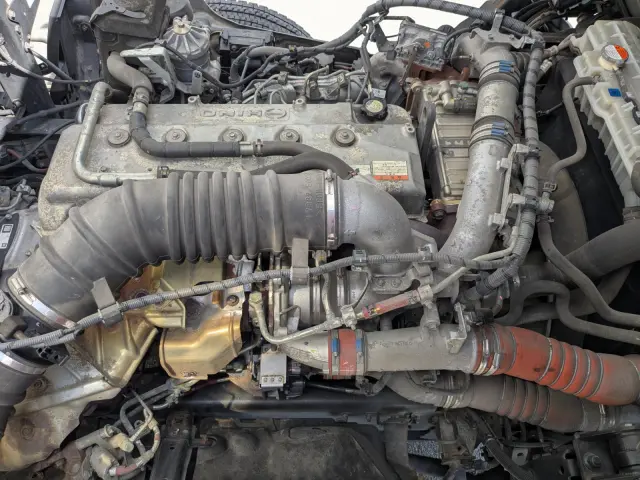 日野 プロフィア 2DG-FS1AHG(6x4)の写真46