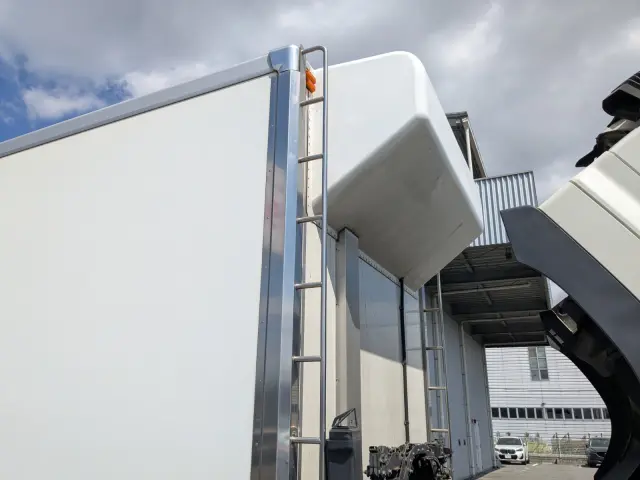 日野 プロフィア 2DG-FS1AHG(6x4)の写真47