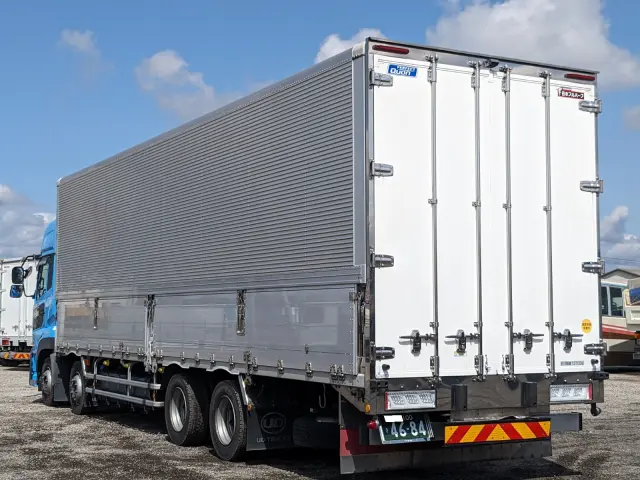 ＵＤ クオン 2PG-CG5CA(8x4)の写真3