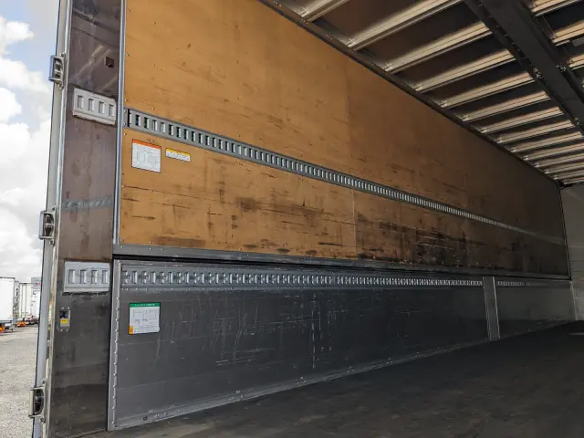 ＵＤ クオン 2PG-CG5CA(8x4)の写真19