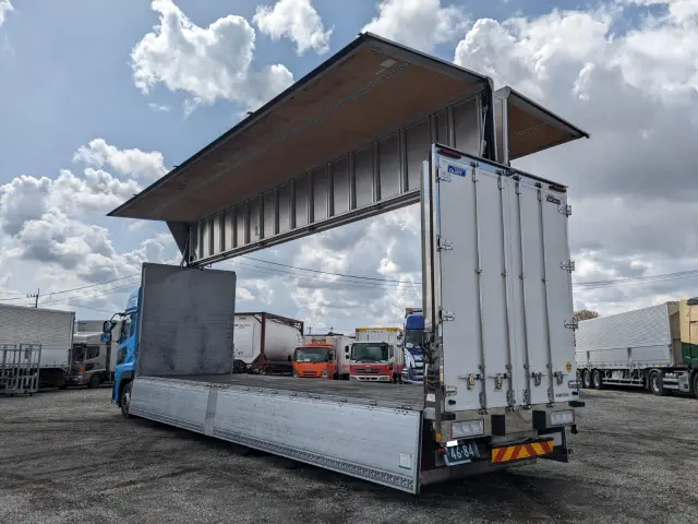 ＵＤ クオン 2PG-CG5CA(8x4)の写真37