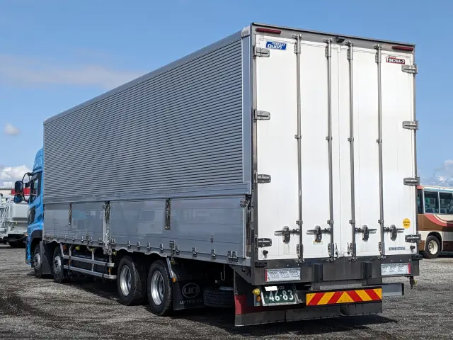 ＵＤ クオン 2PG-CG5CA(8x4)の写真3