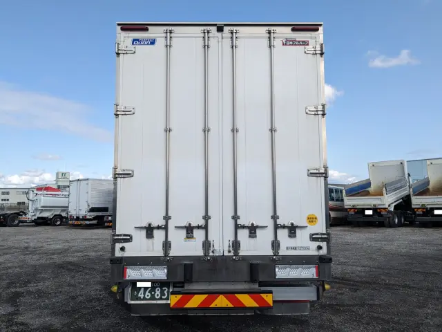 ＵＤ クオン 2PG-CG5CA(8x4)の写真5