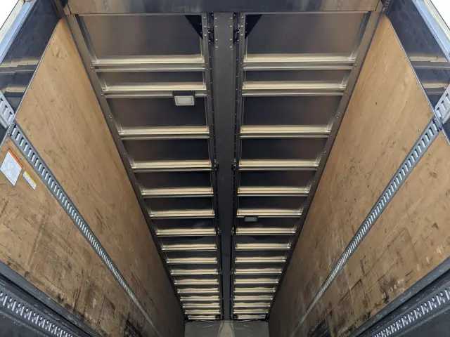 ＵＤ クオン 2PG-CG5CA(8x4)の写真12