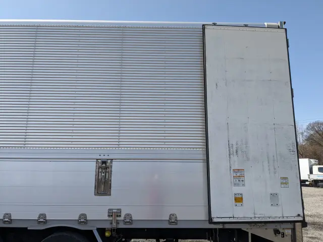 ＵＤ クオン 2PG-CG5CA(8x4)の写真19